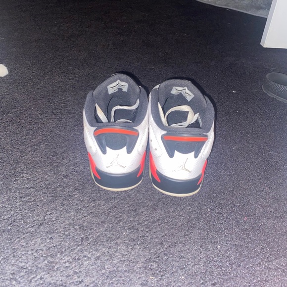 Size 6 - Jordan 6 Low White Infrared 2015 - Picture 3 of 4